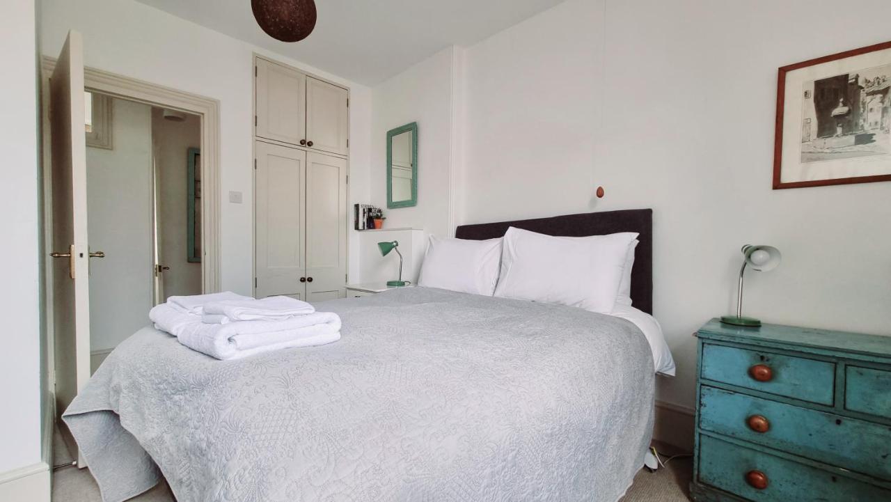 Stylish Town Centre Apartments ナイルスワース エクステリア 写真